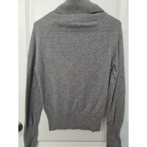 Valarie Steven's Womans 2 Ply Cashmere Sweater Cowl Neck Size Medium Gray Soft - Picture 2 of 5